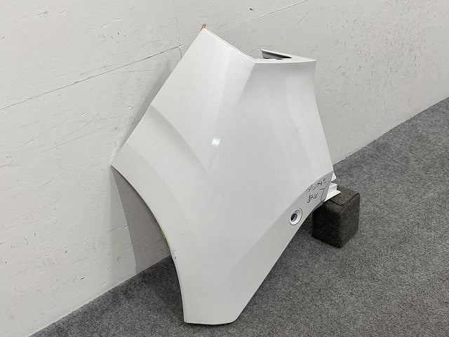 ノート/NOTE E13/SNE13 純正 左 リア コーナーバンパー/コーナーパネル LH 85017 6XJ0H ピュアホワイトパール QAC 日産(150585)