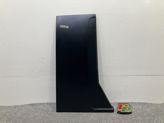 シエンタ MXPC10G/MXPL10G/MXPL15G 純正 右 リア ドア ウインドウフレームモール/リアピラーカバー 75765 85R 素地 トヨタ(150587)