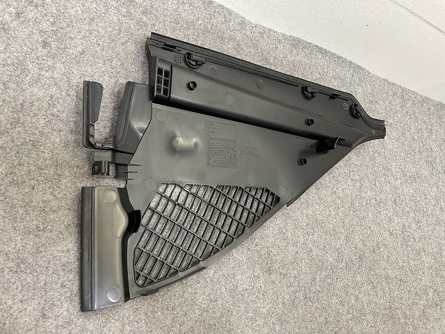 新品!3シリーズ F30/F31/F34 純正 左 フロント ワイパーカウルカバー 5171-9 353 041 64319353043 素地 BMW(150591)