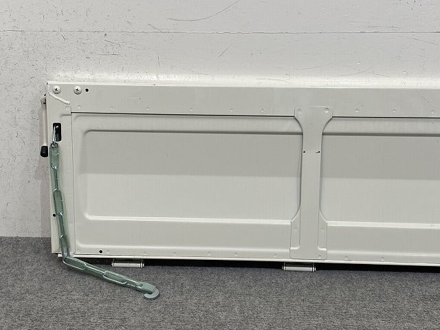新車取り外し!ダイナ/トヨエース/デュトロ 平成23年7月~ 標準車 純正 リア アオリ/リアパネル/リアゲート ホワイト ソリッド(150605)