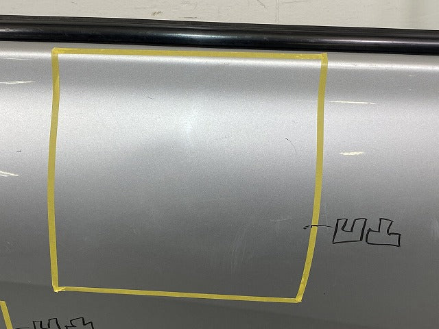 ノート/NOTE E12/NE12 e-POWER/HE12/SNE12 純正 右 フロント ドア バイザー付 RH ブリリアントシルバーメタリック K23 日産(150613)