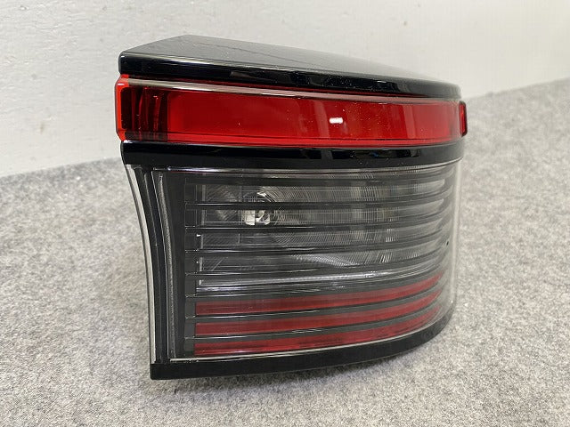 bZ4X XEAM10/YEAM15 純正 右 テールランプ/ライト/レンズ LED RH STANLEY 42-132 815151-42290 トヨタ(150619)