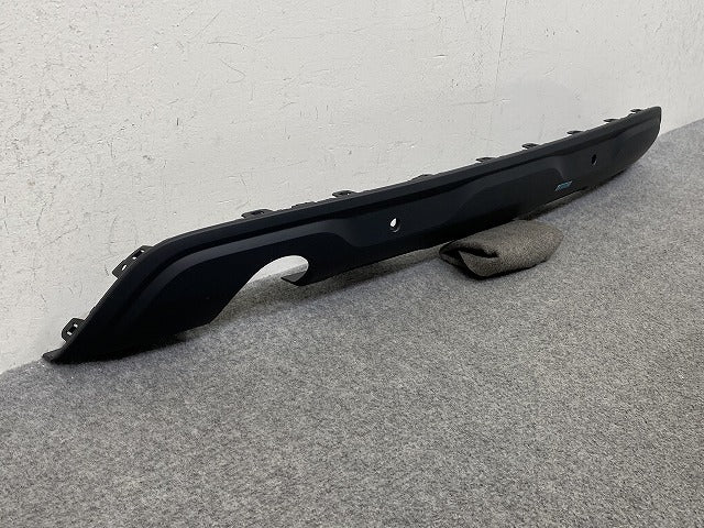新品!キャプチャー II 2019 - 2024 リア バンパー スポイラー/アンダー/ロア カバー 850703633 未塗装 ルノー(150629)