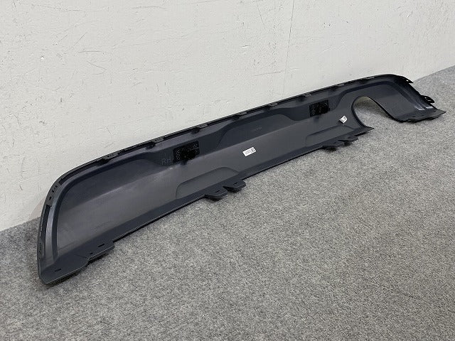 新品!キャプチャー II 2019 - 2024 リア バンパー スポイラー/アンダー/ロア カバー 850703633 未塗装 ルノー(150629)