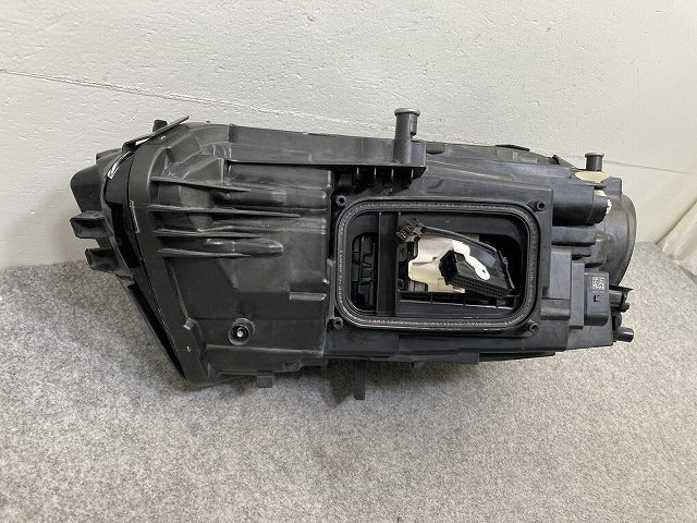 Aクラス W177 純正 右 ヘッドライト/ランプ LED RH HELLA A 177 906 56 03 メルセデスベンツ(150635)