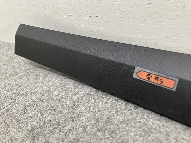 フロンクス WDB3S 純正 左 フロント サイドパネル スプラッシュガード LH 77521-74T0 素地 スズキ(150643)