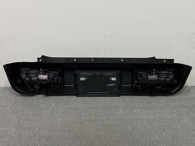 新車取り外し!ジムニー JB64W 純正 リア バンパー Rバンパー 71811-77R 素地 スズキ(150658)