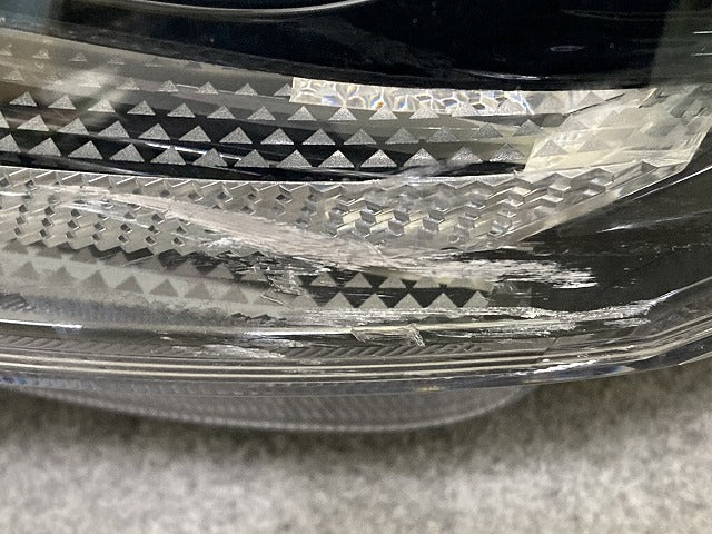 ジャンク!キックス/KICKS P15/RP15/SNP15 純正 左 ヘッドライト/ランプ LED レベライザー 刻印FB LH ICHIKOH 1989 日産(150665)