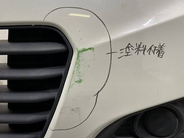 ソリオ MA15S 純正 フロント バンパー スポイラーグリル付 Fバンパー 71711-54M71-Z7T パールホワイト Z7T スズキ(150675)