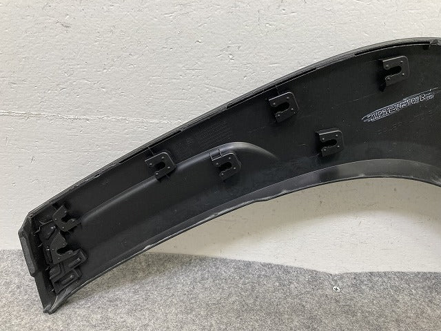 フロンクス WDB3S 純正 右 リア フェンダーアーチモール/オーバーフェンダー RH 77251-74T0 素地 スズキ(150678)