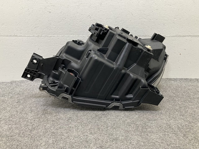 タント LA650S/LA660S 純正 前期 右 ヘッドライト/ランプ LED レベライザー 刻印01 RH KOITO 100-69074 81130-B2700 ダイハツ(150706)
