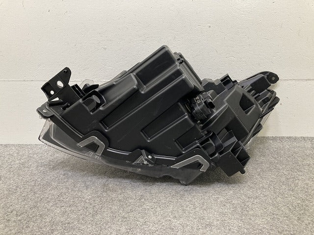 ルーミー/カスタム M900A/M910A 純正 後期 右 ヘッドライト/ランプ LED レベライザー 刻印A5 RH STANLEY W6242 81110-B1650 トヨタ(150708)