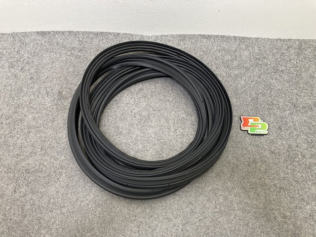 ノア NOAH 90系/MZRA90W/MZRA95W/ZWR90W/ZWR95W 純正 リア ウェザーストリップ バックドア 67881-28191 トヨタ(150712)