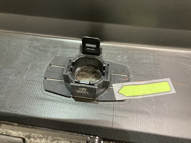 ヤリス KSP210/MXPA10/MXPA15/MXPH10/MXPH15 純正 リア バンパー Rバンパー 52159-K0010/20/50 ブラック 202 トヨタ(150717)