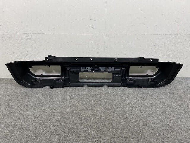 ジムニー ノマド JC74W 純正 リア バンパー カバー Rバンパー 71811-80T 素地 スズキ(150728)