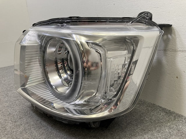 ジャンク!N-BOX/NBOX Nボックス JF3/JF4 純正 左 ヘッドライト/ランプ LED レベライザー 刻印N LH STANLEY W3105 ホンダ(150733)