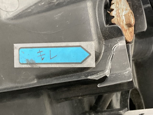 ヴォクシー VOXY 70系/ZRR70G/ZRR75G/ZRR70W/ZRR75W 純正 前期 左 ヘッドライト/ランプ キセノン HID レベ 刻印V8 KOITO 28-203(150735)