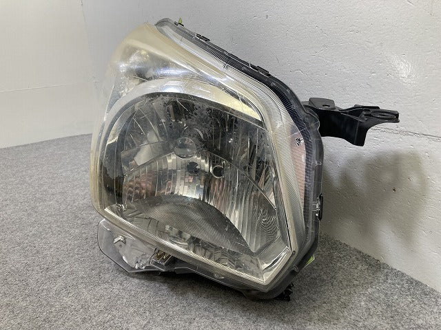 ジャンク!スペーシア MK32S 純正 右 ヘッドライト/ランプ キセノン HID レベライザー RH ICHIKOH 1871 スズキ(150738)