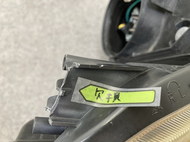 ジャンク!スペーシア MK32S 純正 右 ヘッドライト/ランプ キセノン HID レベライザー RH ICHIKOH 1871 スズキ(150738)