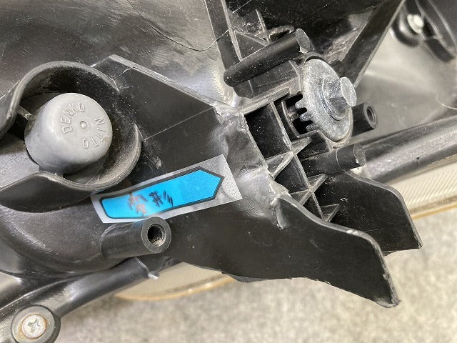ジャンク!スペーシア MK32S 純正 右 ヘッドライト/ランプ キセノン HID レベライザー RH ICHIKOH 1871 スズキ(150738)