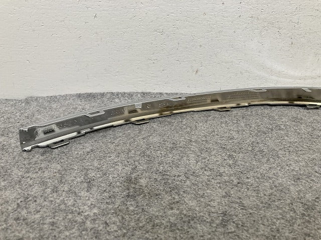 新品!アルティオン 3H系/2017- 純正 右 リア バンパーメッキモール/ガーニッシュ 3G8 853 842 3G8853842 フォルクスワーゲン(150739)