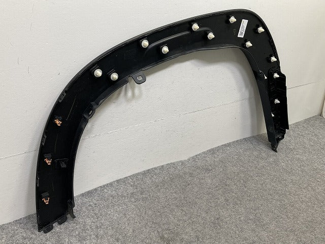 フロンクス WDB3S 純正 右 フロント フェンダーアーチモール/オーバーフェンダー RH 77211-74T0 素地 スズキ(150752)