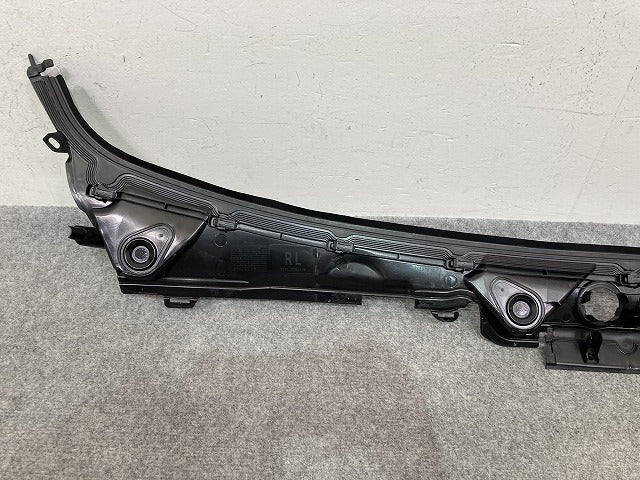 新品!3シリーズ F30 純正 右 フロント カウルカバー/ワイパーベースカバー 5171-7258178 51717258178 素地 BMW(150757)