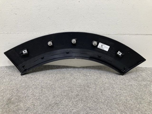 新品!ミニ クロスオーバー(F60) 純正 右 リア フェンダーアーチモール/オーバーフェンダー 5177 7 389 364 51777389364 MINI(150758)