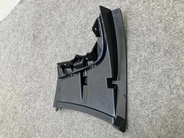 新品!A1 8X系 純正 右 フロント バンパーカバー ロアカバー 8X0.807.152 8X0807152A 素地 アウディ(150760)