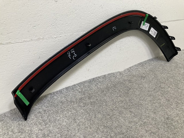 新品!GLB X247 純正 右 リア フェンダーアーチモール/オーバーフェンダー A 247 885 03 22 A2478850322 素地 メルセデスベンツ(150762)