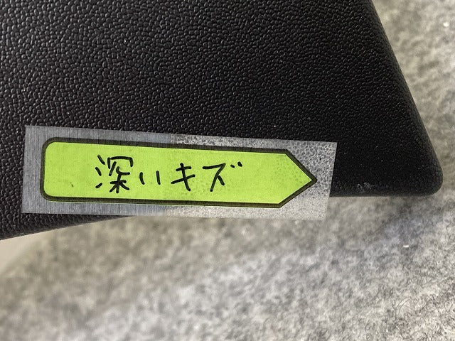 新品!GLB X247 純正 右 リア フェンダーアーチモール/オーバーフェンダー A 247 885 03 22 A2478850322 素地 メルセデスベンツ(150763)