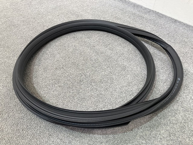 新品!CLSクラス C257 純正 左 フロント ドア ウェザーストリップ A 257 692 21 00/22 00 A25769222009G44 メルセデスベンツ(150772)