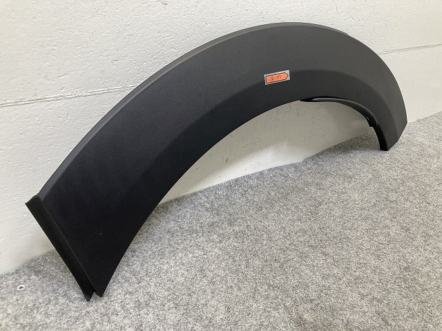 新品!ミニ 5ドア(F55) クーパーSD 純正 左 リア フェンダーアーチモール/オーバーフェンダー LH 5177 7 318 829 51777376881 MINI(150778)