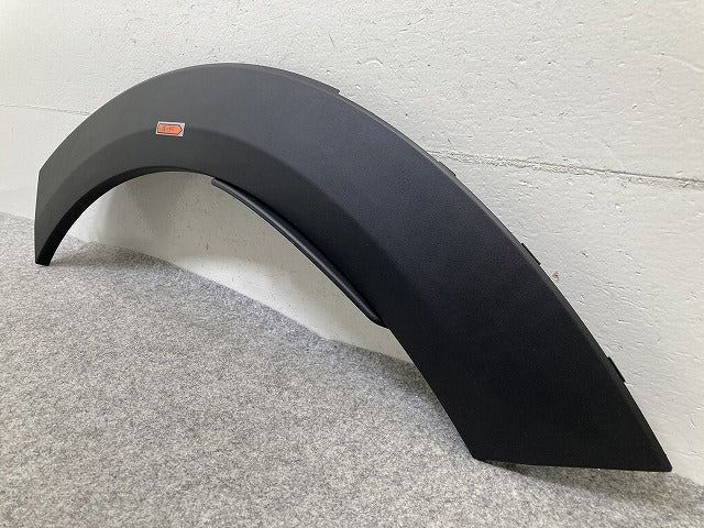 新品!ミニ 5ドア(F55) クーパーSD 純正 左 リア フェンダーアーチモール/オーバーフェンダー LH 5177 7 318 829 51777376881 MINI(150778)