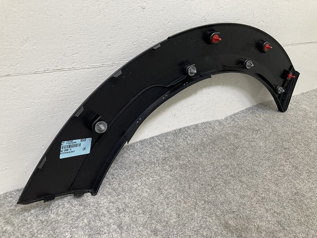 新品!ミニ 5ドア(F55) クーパーSD 純正 左 リア フェンダーアーチモール/オーバーフェンダー LH 5177 7 318 829 51777376881 MINI(150778)