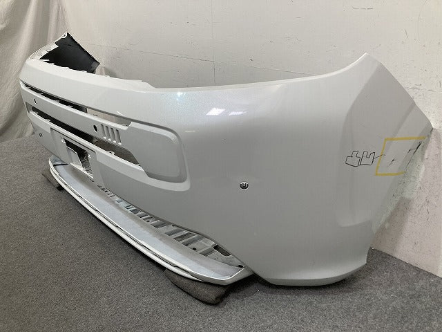 フリード エアー/GT1/GT3 e:HEV/GT5/GT7 純正 フロント バンパー Fバンパー 71101-33F-J000 プラチナホワイトパール NH609P ホンダ(150781)
