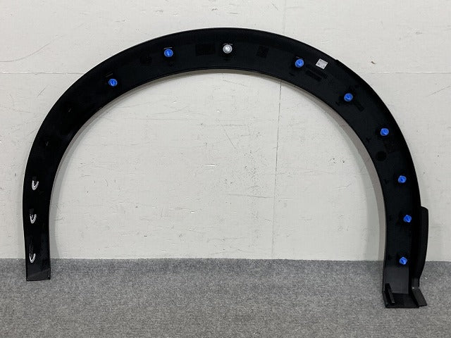 新品!3008 P84系 純正 左 リア フェンダーアーチモール/オーバーフェンダー LH 9836591277/9825289177 98365912XT 素地 プジョー(150791)
