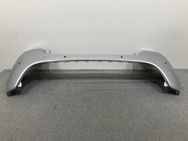 ヤリス KSP210/MXPA10/MXPA15/MXPH10/MXPH15 MXPH14/MXPH17 純正 リア バンパー 52159-K0010/20/50 シルバー メタリック トヨタ(150797)
