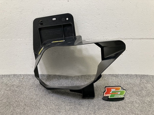 新品!M2 F87 純正 右 ラジエター エアダクト/ラジエターエアガイド RH 5174 8073526 未塗装 BMW(150800)