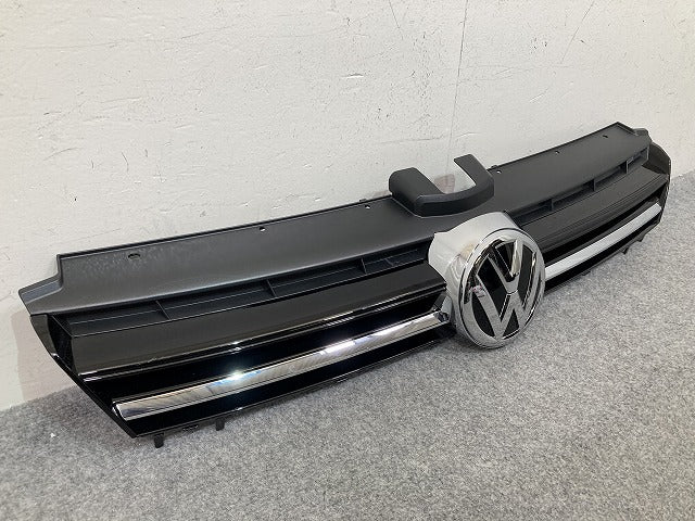 新品!ゴルフ7/GOLFⅦ AU系 純正 フロント グリル/ラジエーターグリル 5G0 853 651 D ブラック ソリッド フォルクスワーゲン(150802)