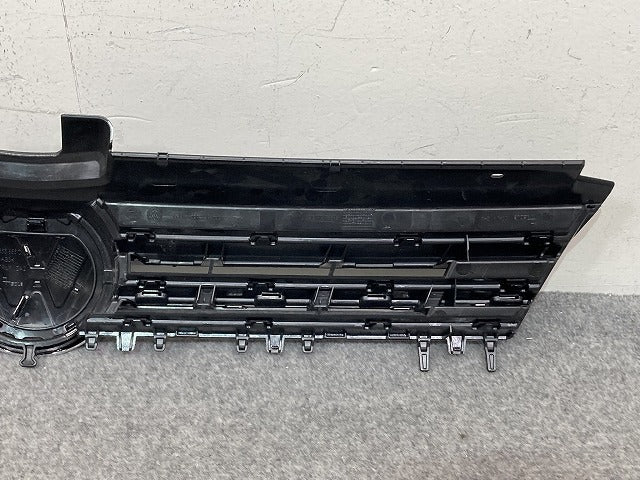 新品!ゴルフ7/GOLFⅦ AU系 純正 フロント グリル/ラジエーターグリル 5G0 853 651 D ブラック ソリッド フォルクスワーゲン(150802)