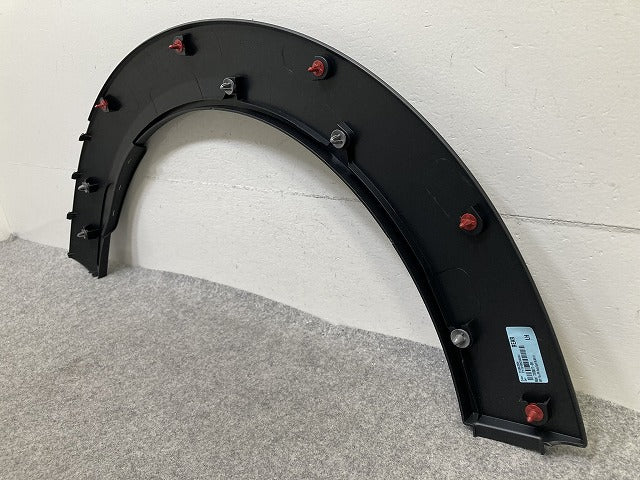 新品!ミニ 3ドア(F56) F57 純正 左 リア フェンダーアーチモール/オーバーフェンダー LH 5177 7 300 821 51777376377 素地 MINI(150804)