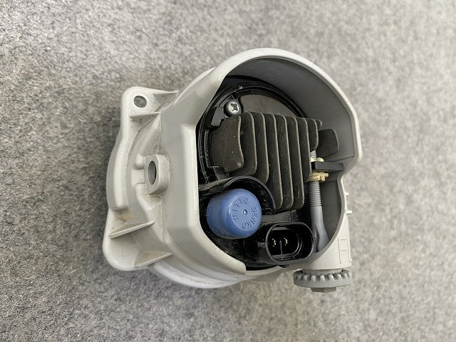 純正 左 フォグランプ/フォグライト LED LH KOITO 114-11092 81220-B1090 ダイハツ/トヨタ/ホンダ/スバル/スズキ 汎用(150854)