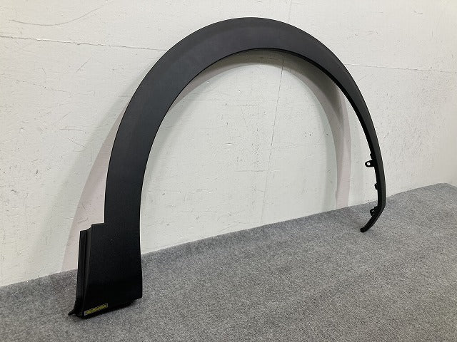 新品!3008 P84系 純正 右 フロント フェンダーアーチモール/オーバーフェンダー RH 9825288877 98252888XT 素地 プジョー(150858)