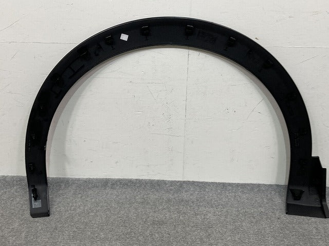 新品!3008 P84系 純正 右 フロント フェンダーアーチモール/オーバーフェンダー RH 9825288877 98252888XT 素地 プジョー(150858)