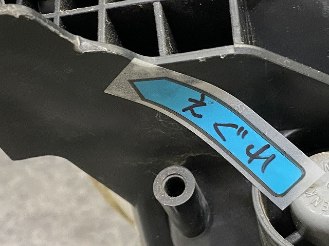 スペーシア MK32S/MK42S 純正 左 ヘッドライト/ランプ レベライザーハロゲン 刻印N0 LH ICHIKOH 1870 スズキ(150868)