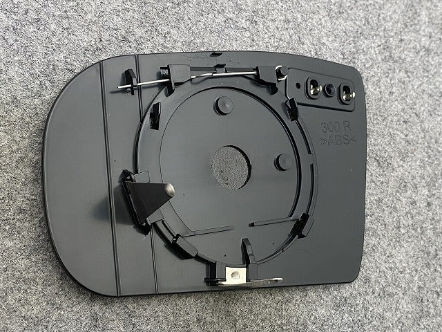 新品!Cクラス W203 W211 社外 右 ドアミラー レンズ RH BBR Automotive 0018013585 メルセデスベンツ(150871)
