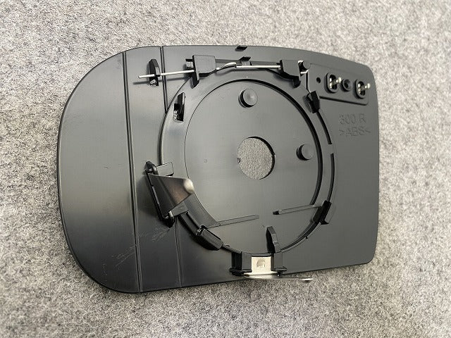 新品!Cクラス W203 W211 社外 右 ドアミラー レンズ RH BBR Automotive 0018013585 メルセデスベンツ(150872)
