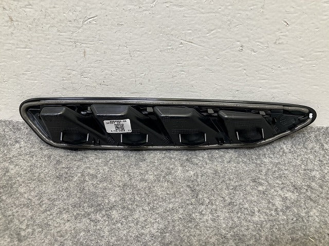 新品!X3/X4 G01/G02 純正 左 フロント フェンダー サイドフィニッシャー サイドグリル エアベントトリム 8064805-06 ブラック BMW(150876)