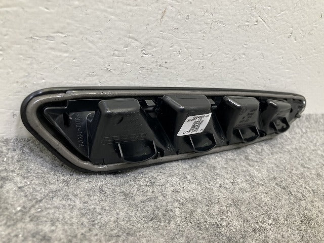 新品!X3/X4 G01/G02 純正 左 フロント フェンダー サイドフィニッシャー サイドグリル エアベントトリム 8064805-06 ブラック BMW(150876)